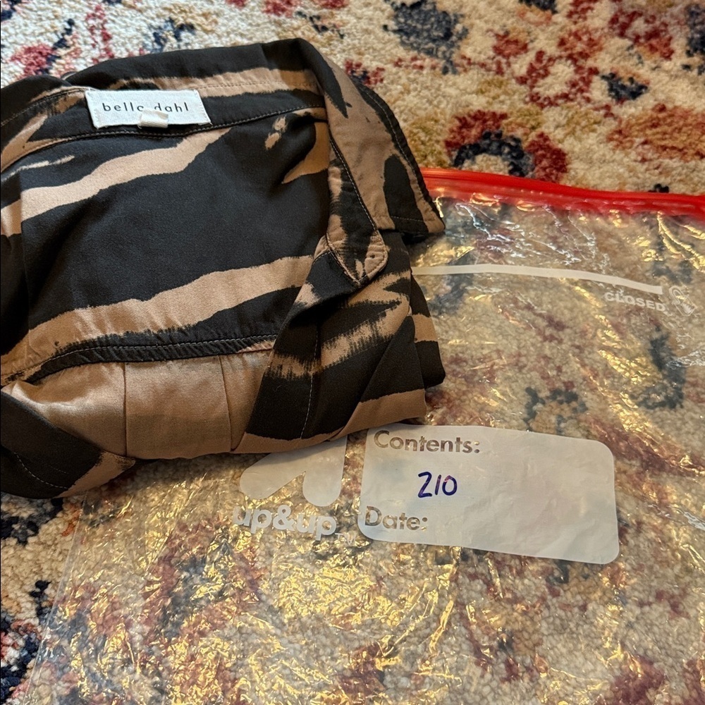 Bella Dahl Monterey Zebra Stripe-Print Woven Shirt Medium - Picture 9 of 9
